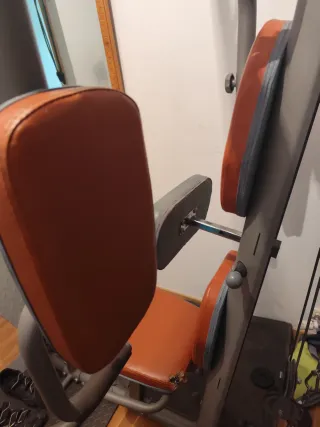 Máquina de ejercicios multifunción