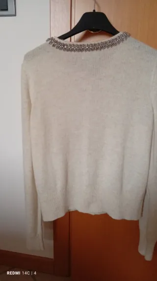 Cardigan H&M beige con perline .
