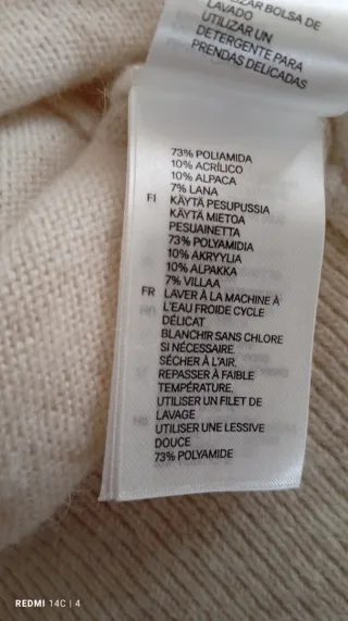 Cardigan H&M beige con perline .