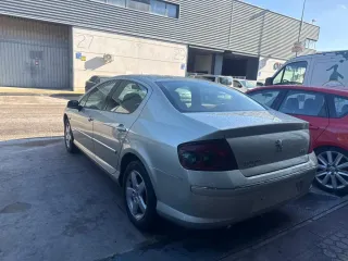 Peugeot 407 2005