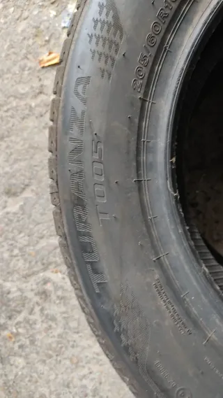 Bridgestone 205/60/16 92H Neumático
