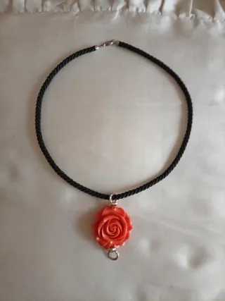 Collana vintage rosa corallo