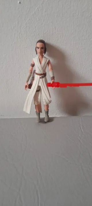 Figuras Star Wars Kylo Ren, Stormtrooper, Vader, R