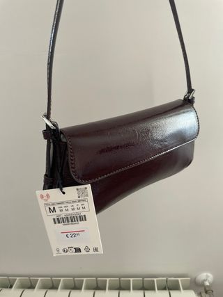 Bolso Zara marrón efecto piel
