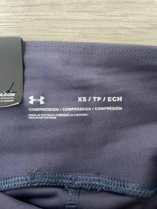 Mallas Under Armour Moradas Talla XS