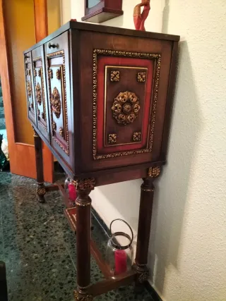 Mueble Bar Colonial de Madera