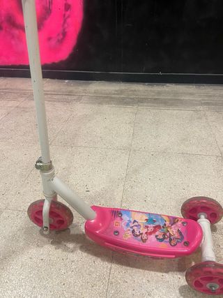 Patinete infantil 3 ruedas Princesas Disney