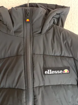 Plumas Ellesse negro