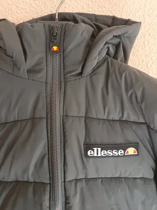 Plumas Ellesse negro