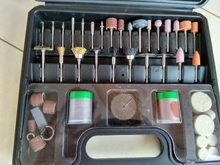 Accesorios Dremel kit 99 piezas