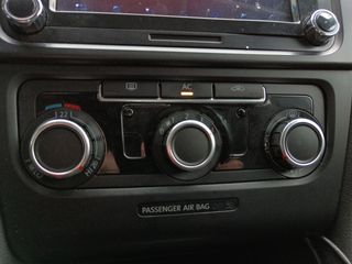 Volkswagen Golf Advance