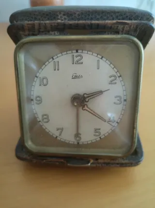 Reloj de mesa antiguo Emes