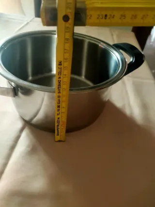 Pentola AMC 20cm 3L con coperchio