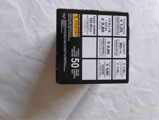 Álbum y caja cromos Miércoles Wednesday Panini.