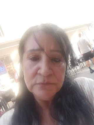 Me ofrezco para cuidar personas mayore