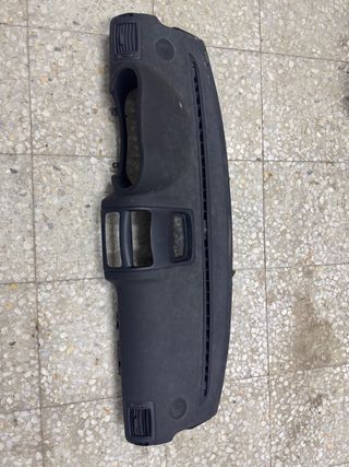 Salpicadero Renault Clio 2