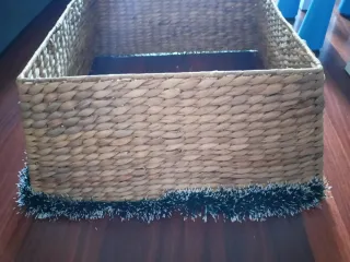 Cubre pie árbol Navidad tejido y con flecos