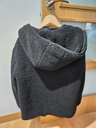 Chamarra Borrego Negra