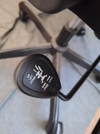 Silla gaming ergonómica negra