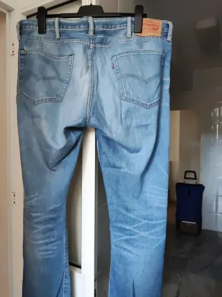 Pantalón Levis 504 Azul