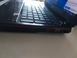 Portátil MSI i5-4210H 12GB RAM 466GB HDD