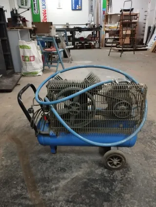 Compresor industrial doble pistón