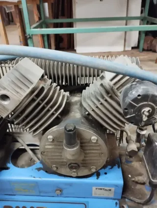 Compresor industrial doble pistón