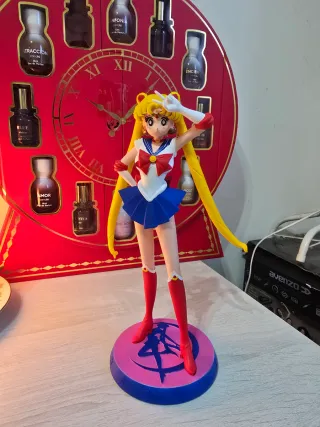 Piezas sueltas ,Figura Sailor Moon