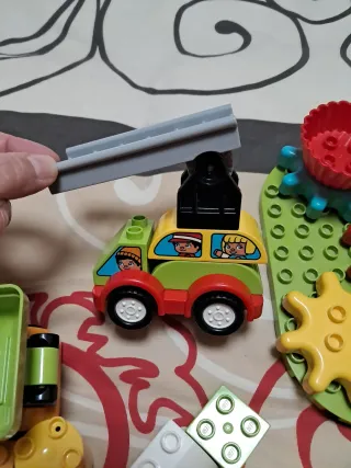 LEGO DUPLO CARRUSEL+LEGO DUPLO 2 COCHES+COCHES.URG