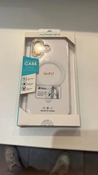 Nuove cover iPhone 17 da 4€ in silicone/MagSafe