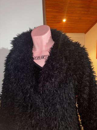 Abrigo pelo negro talla única