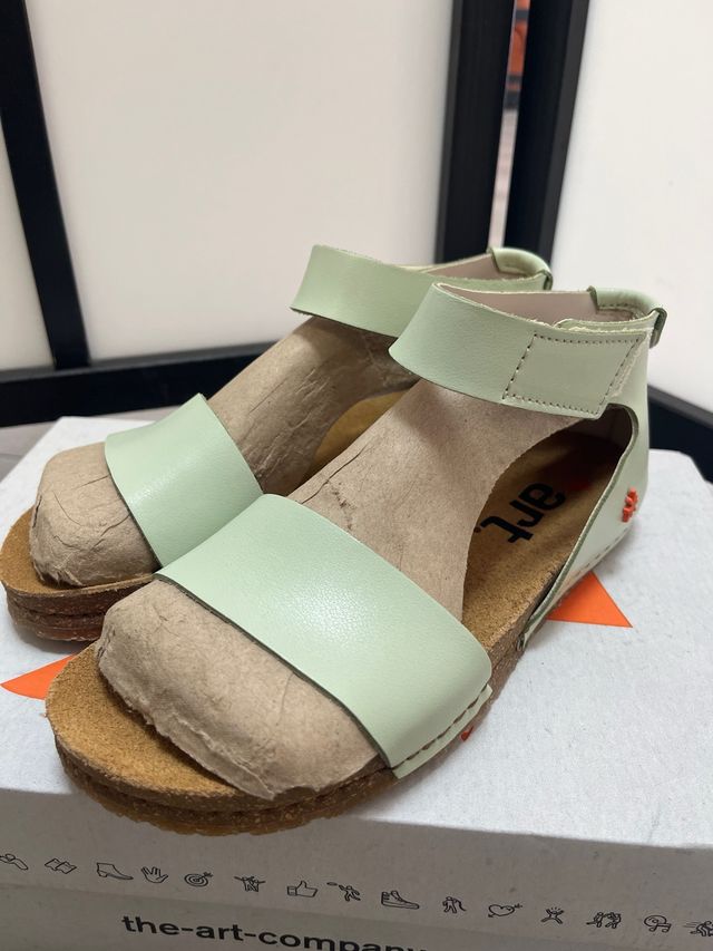 Sandálias ART 0382 Creta Tamanho 36