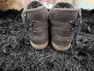 Botas MOU cuña estrellas