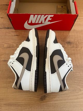 Nike Dunk Low Marrón y Blanco