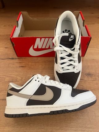 Nike Dunk Low Marrón y Blanco