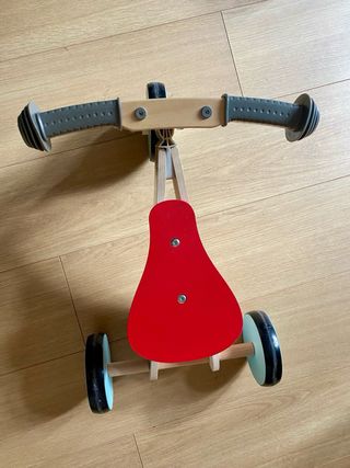 bicicleta de madera primeros años