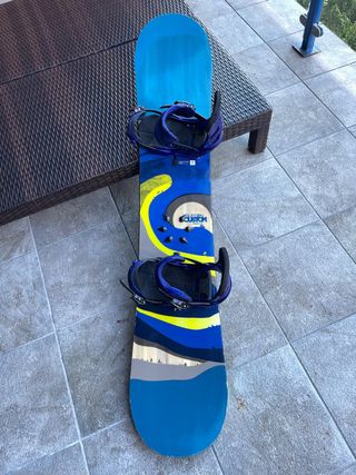 Snowboard Burton Custom Smalls 145cm y fijaciones