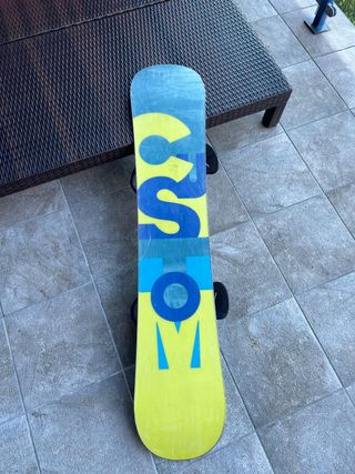 Snowboard Burton Custom Smalls 145cm y fijaciones