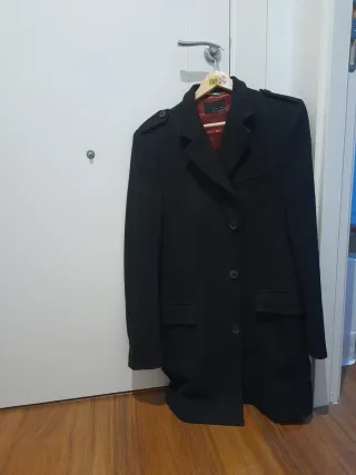 Abrigo Zara Man Negro Hombre