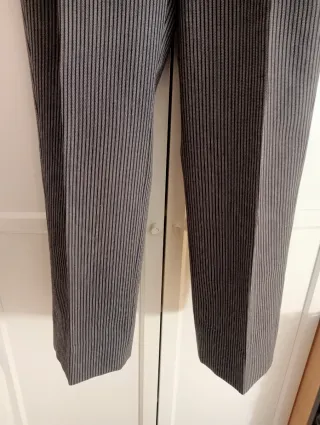 Pantalón de chaqué gris