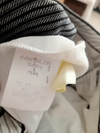 Pantalón de chaqué gris