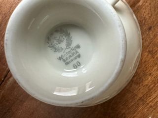Taza de porcelana alemana bávaria con flores