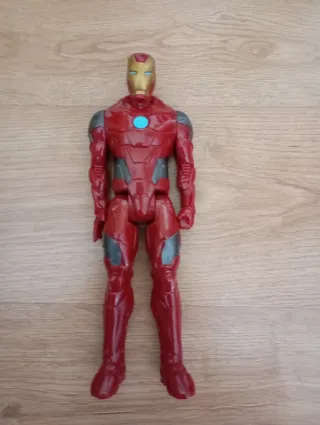 10 Figuras Superhéroes y Acción.