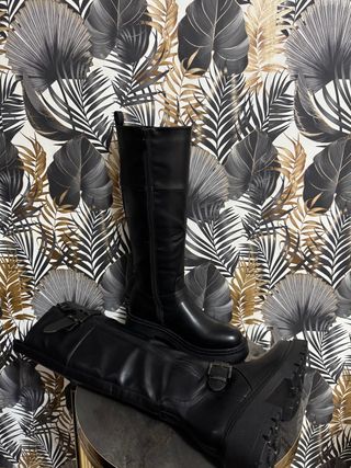 Stivali alti neri 39