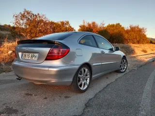 Mercedes-Benz Clase C 2002