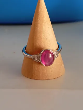 Anillo Rubí Estrella UV Alpaca bañanada en Plata