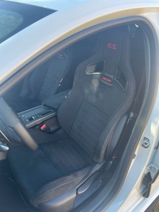 RENAULT MEGANE RS TROPHY -- 2021 -- 31.000 km