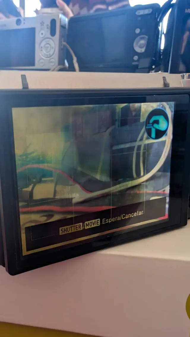 Cámara Casio Exilim EX-ZR10000 Negra/Plateada leer