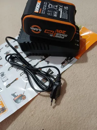 Cargador y Batería Worx 20V 4.0Ah