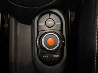 MINI Cooper ONE 5 PUERTAS